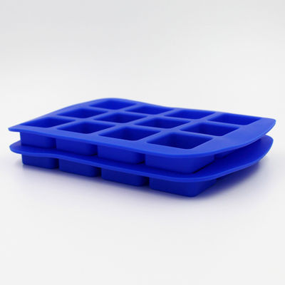 Vassoi flessibili blu durevoli del cubetto di ghiaccio, muffa personale insapore del cubetto di ghiaccio del silicone