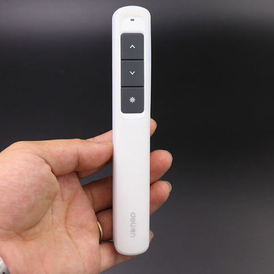 La GHIOTTONERIA trasparente mette in luce la cassa di Silicone Protective Cover del relatore