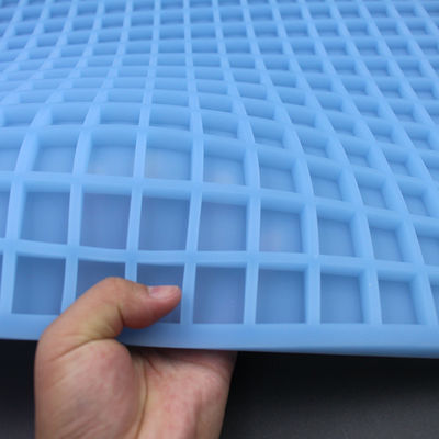 Stampo per caramelle in silicone quadrato a 224 cavità resistente al calore per caramello