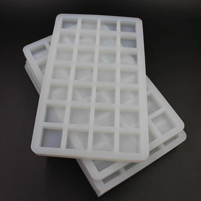 Stampo per Caramelle in Silicone Cioccolato Trasparente 28 Cavità 26x16x1.5cm